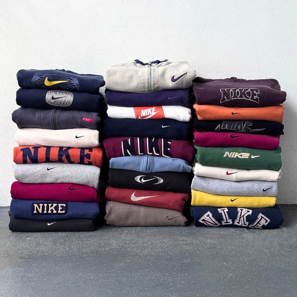VINTAGE MYSTERY BOX –  2-3 BRANDED PIECES